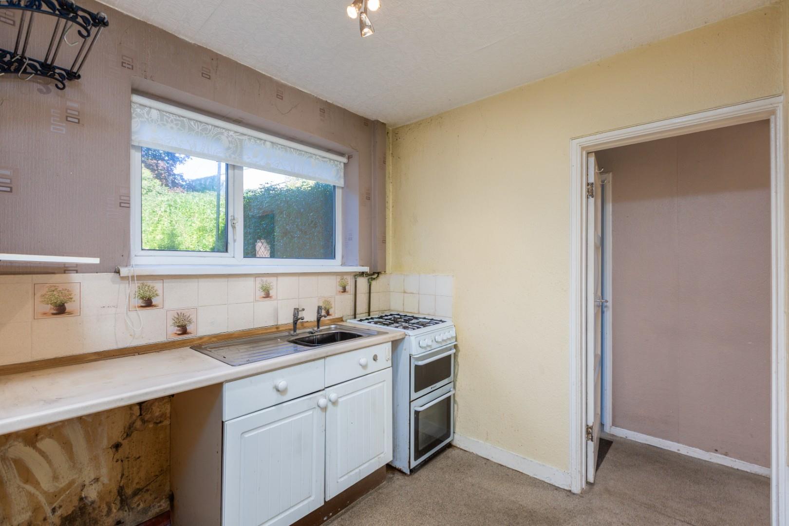 Heathwood Road, West Cross, Swansea, SA3 5JF